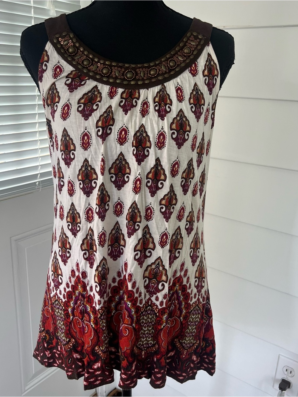 Apt. 9 Red Paisley Bead Embroidered Sleeveless Boho Top